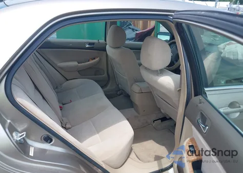 2003 Honda Accord 2.4 Ex z USA, uszkodzony, nr VIN JHMCM56683C006110